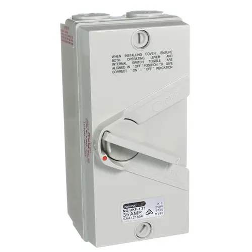 [328.11.13.11.02] مفتاح معزول ضد ماء UKF 3P AC 250V 35A